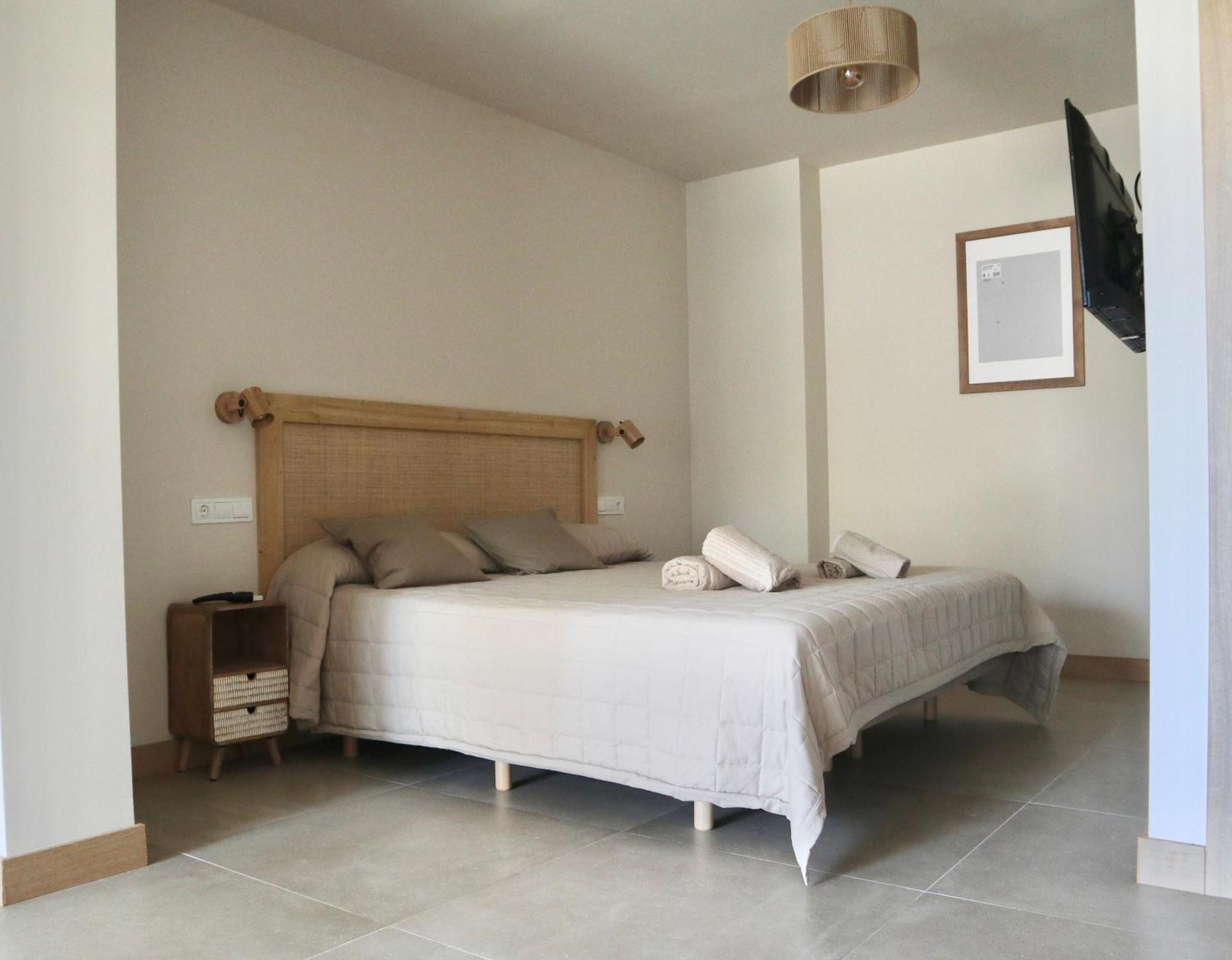 Alojamiento Rural Finca Azucena Suite 콘일데라프론테라 외부 사진
