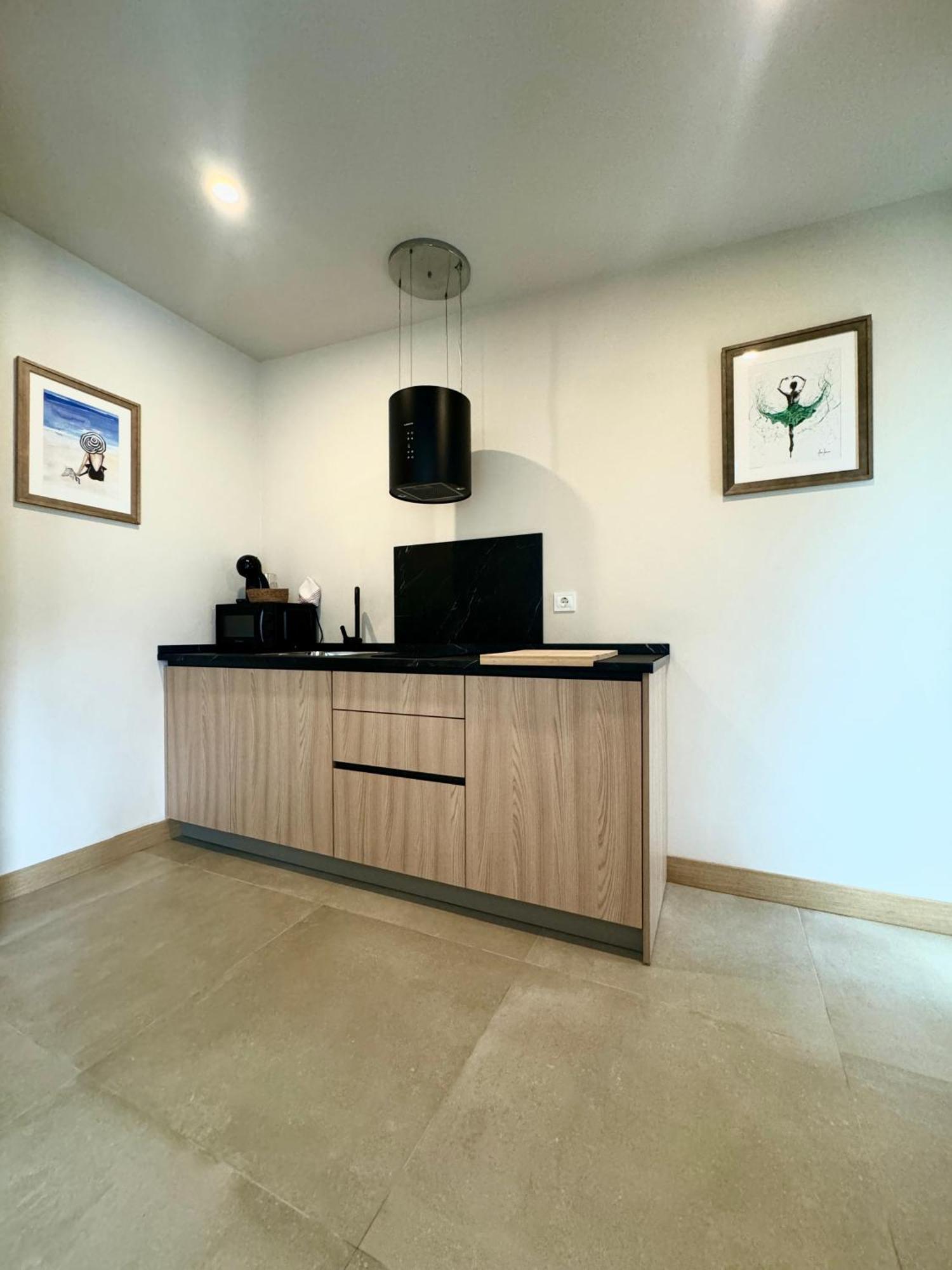 Alojamiento Rural Finca Azucena Suite 콘일데라프론테라 외부 사진